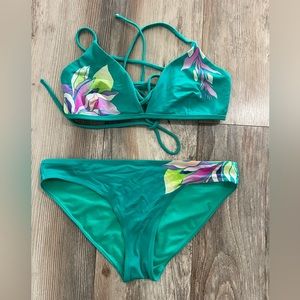 Athleta vintage bikini, top sz medium & bottoms sz small